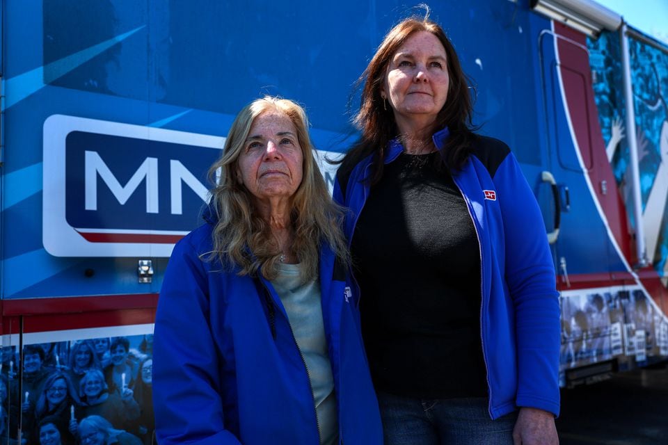 Nurse Joan Ballantyne, right, and retired nurse Karen Kravitz, left