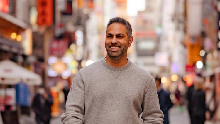 Ramit Sethi: Avoid these 3 toxic money beliefs to build wealth